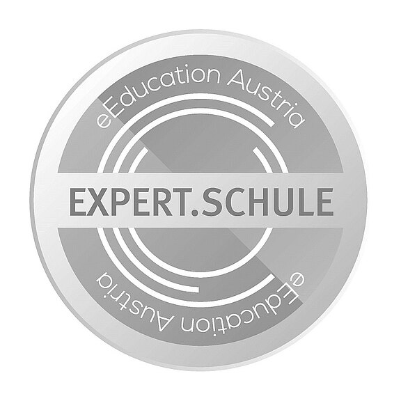 eEducation_Schul_Tafeln_Expert.jpg  